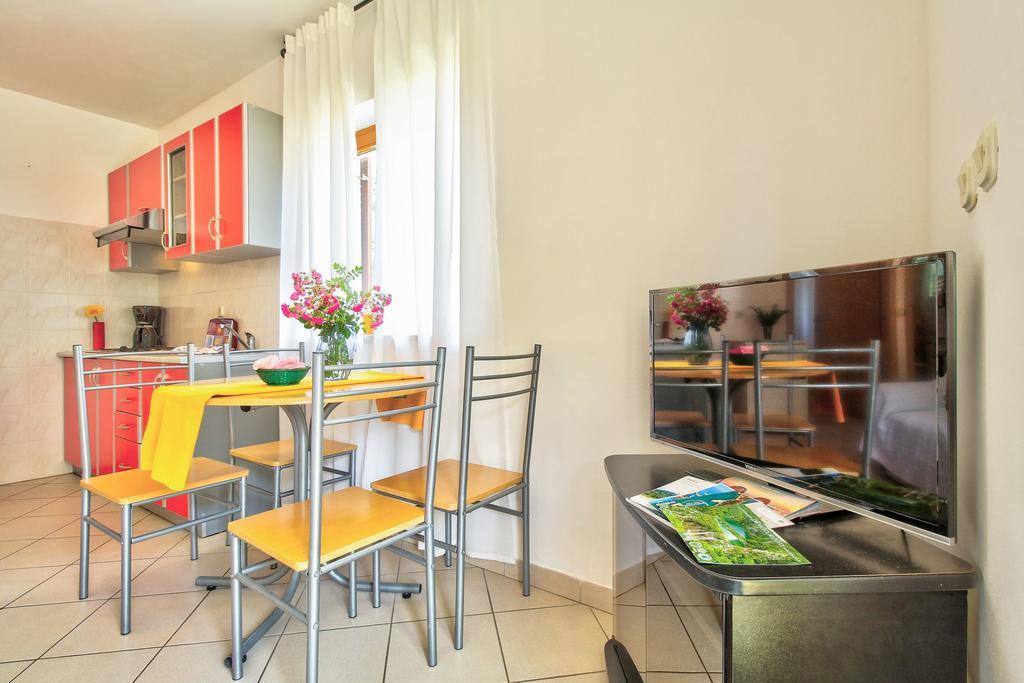 Apartments Vera Umag Extérieur photo