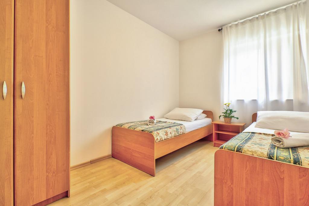 Apartments Vera Umag Extérieur photo