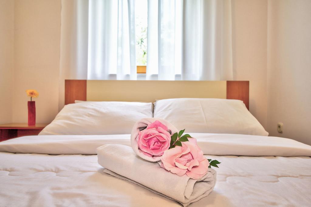 Apartments Vera Umag Extérieur photo
